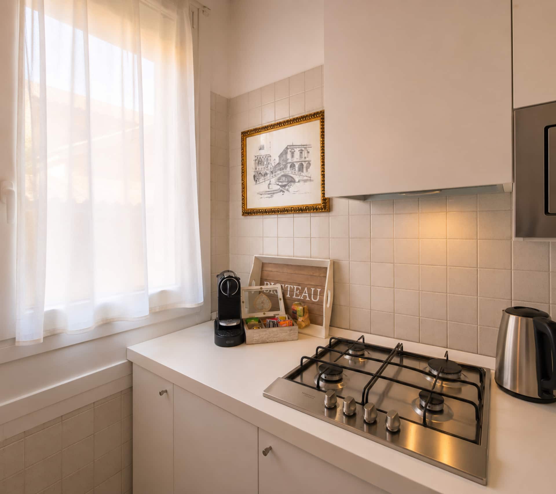 Venice at Home, Rialto — view 05