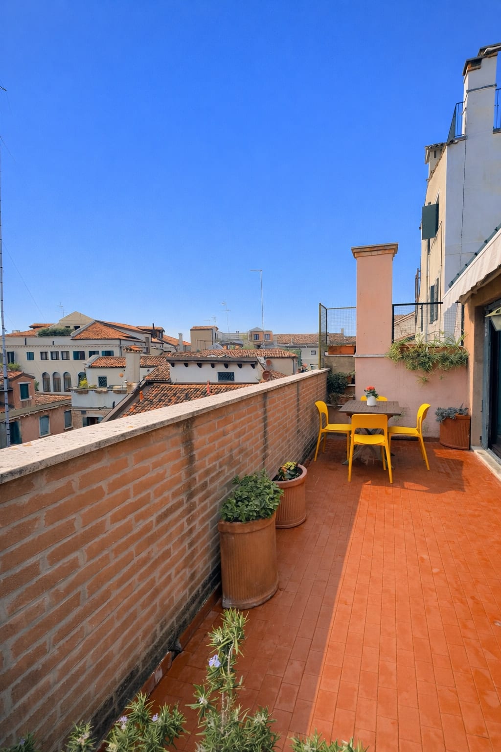 Cà Lorenzo — view 02