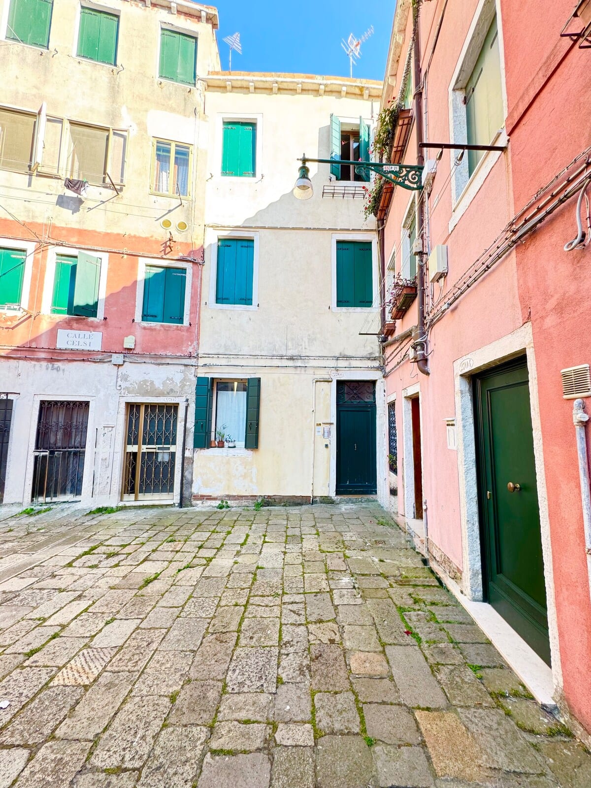 Cà Donà — view 03