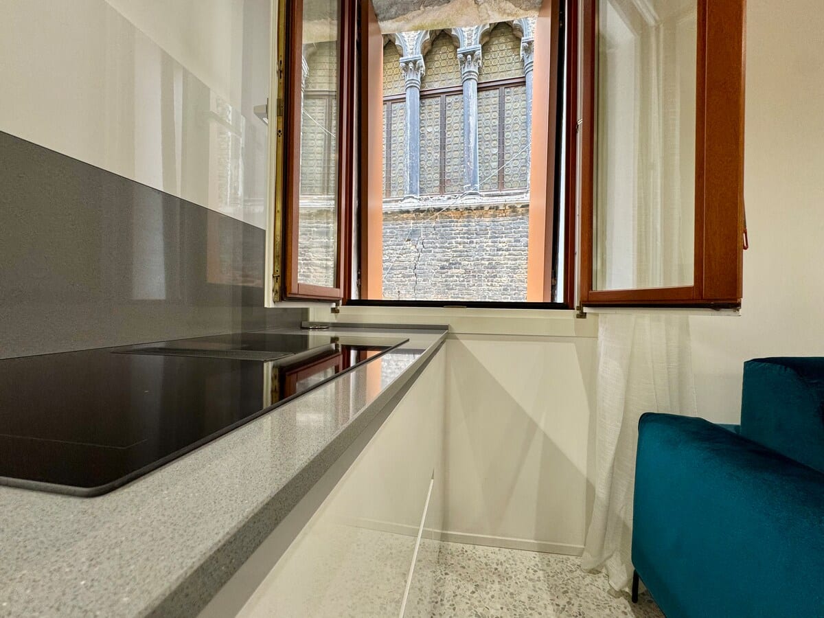 Cà Fortuny — view 07